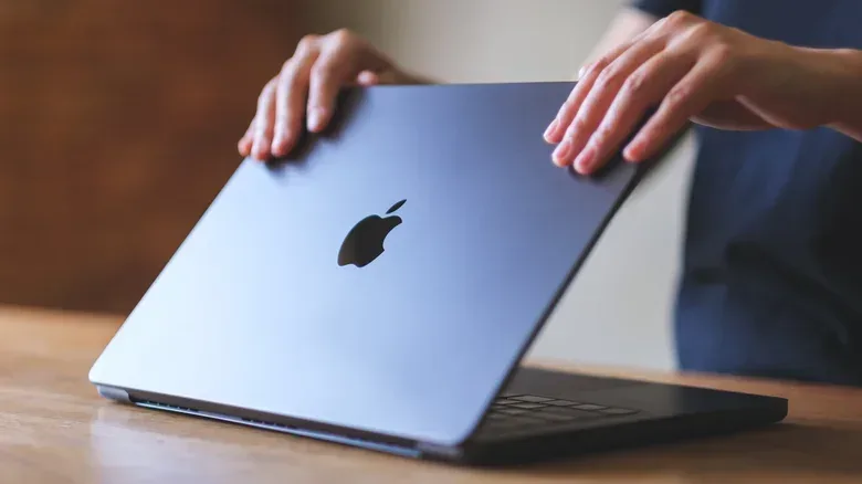 Intel MacBook unable to upgrade to macOS 27 Golden Gate
