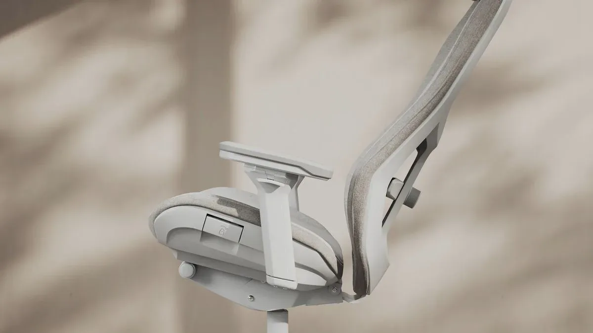 The synchro-tilt action of the Fractal Refine 2 gaming chair