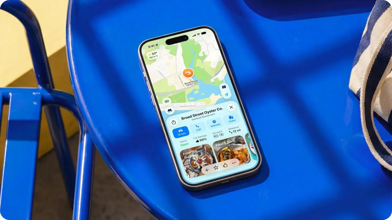 Square Dashboard shown alongside Apple Maps, Apple Wallet and Siri AI business-information icons