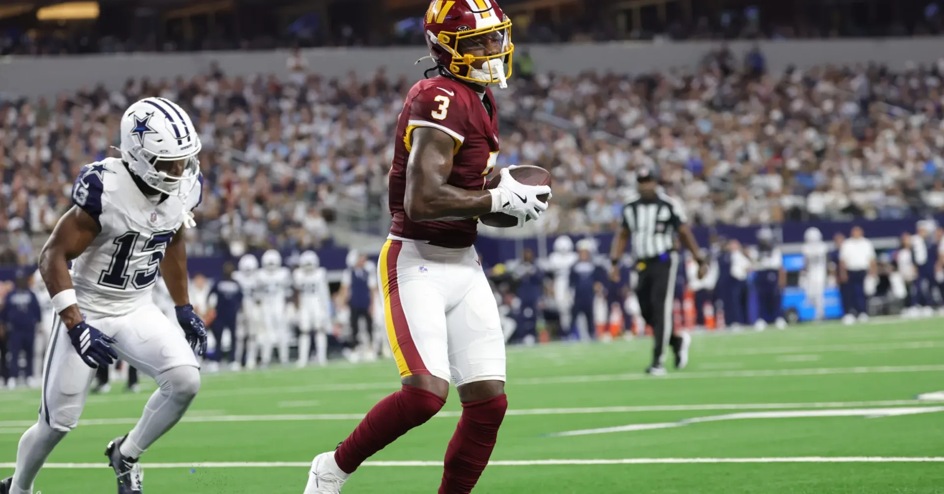 Stefon Diggs' white and maroon Air Jordan 6 Low player-exclusive football cleats