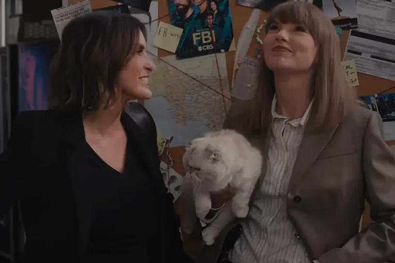 Mariska Hargitay and Taylor Swift in an SVU-themed Emmy pre-taped sketch