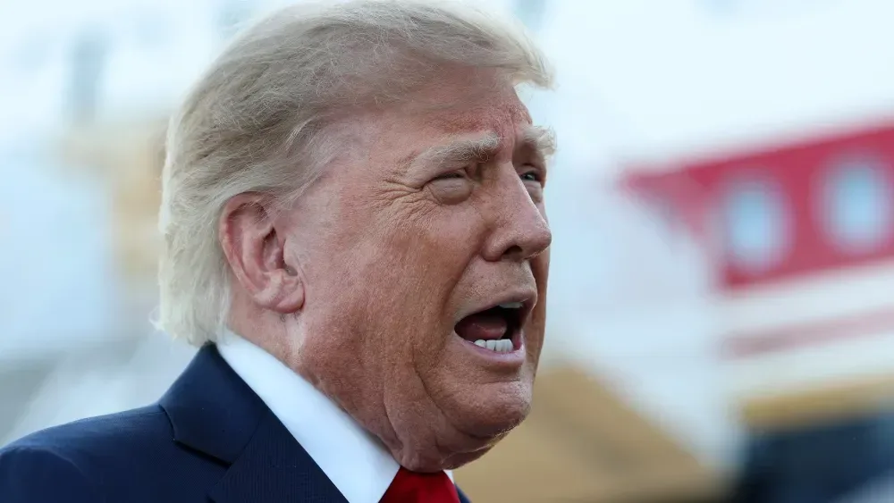 TV Pool Networks Halt White House Coverage After CNN Is Barred