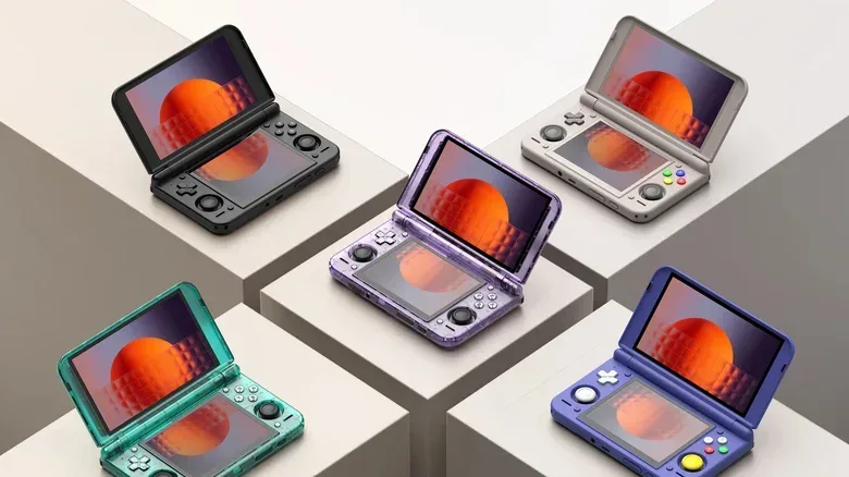 Comparison concept showing Retroid Pocket Duo Lite, Duo Lite Plus and Duo handheld tiers