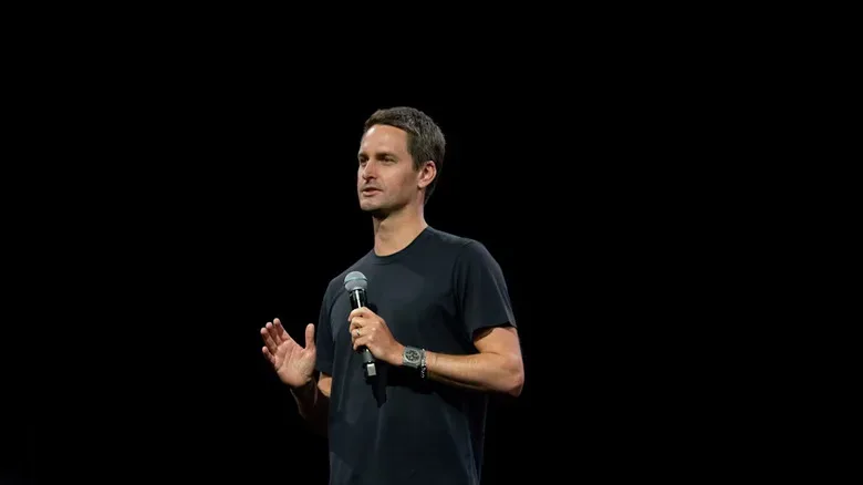 Evan Spiegel presenting Snap Specs at a Los Angeles keynote