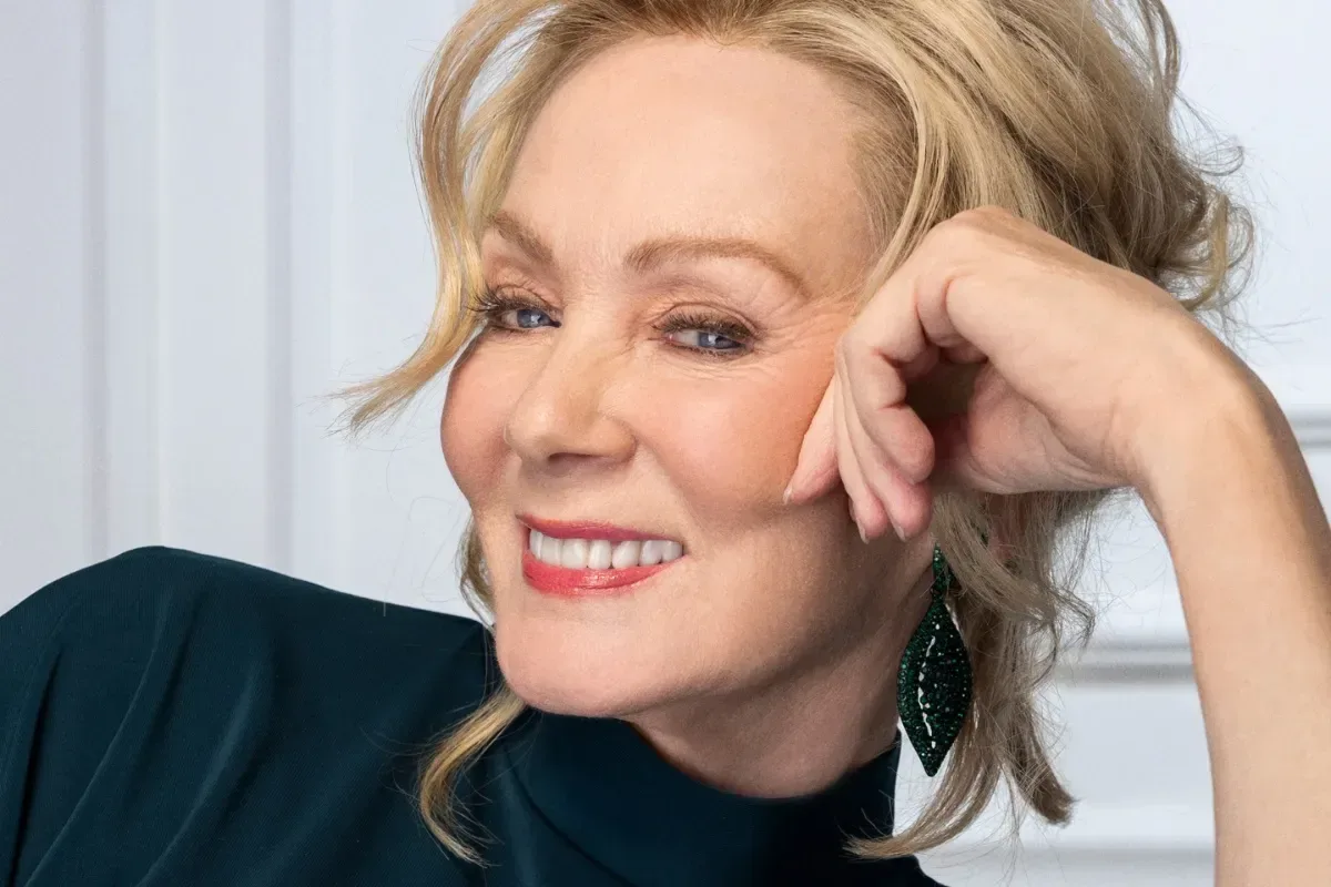 Jean Smart joins the cast of The Families Stone