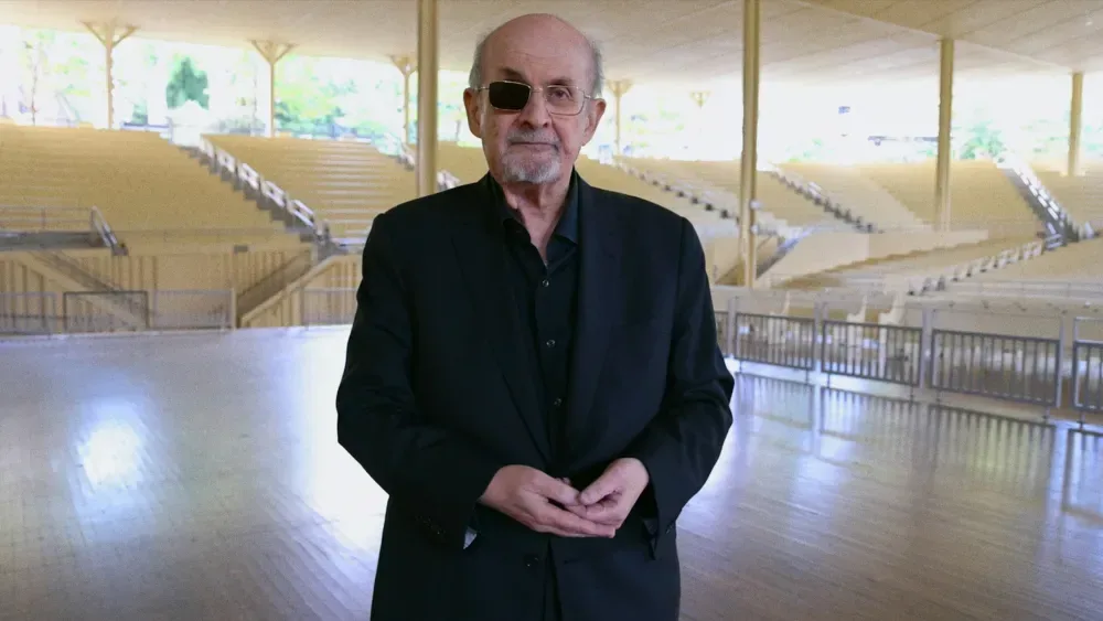 ‘Knife: The Attempted Murder of Salman Rushdie’ Centers Survival, Scars and the Cost of Expression
