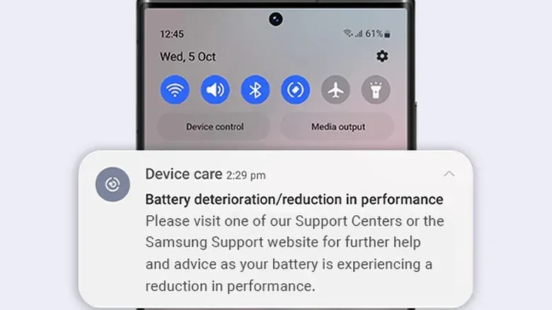 Samsung Galaxy Device care notification warning of battery deterioration and reduced performance.