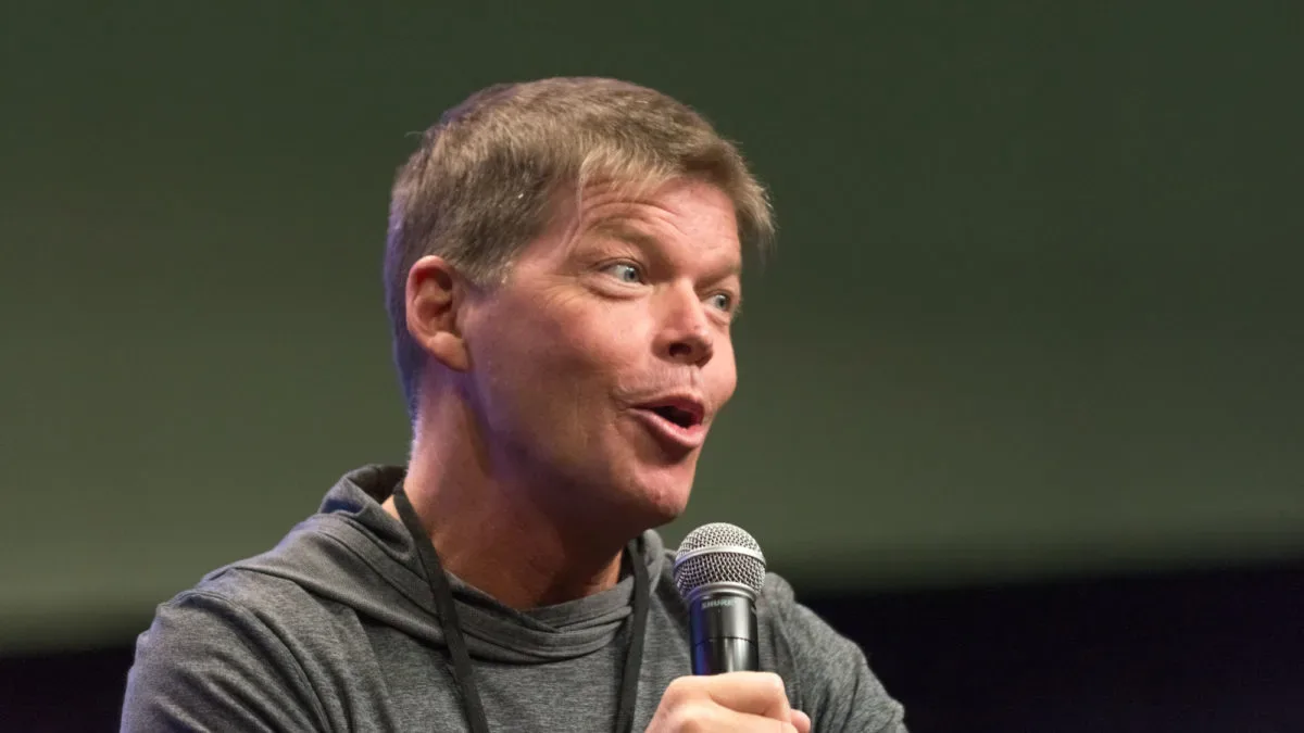 Rob Liefeld speaking at a comic convention in Los Angeles