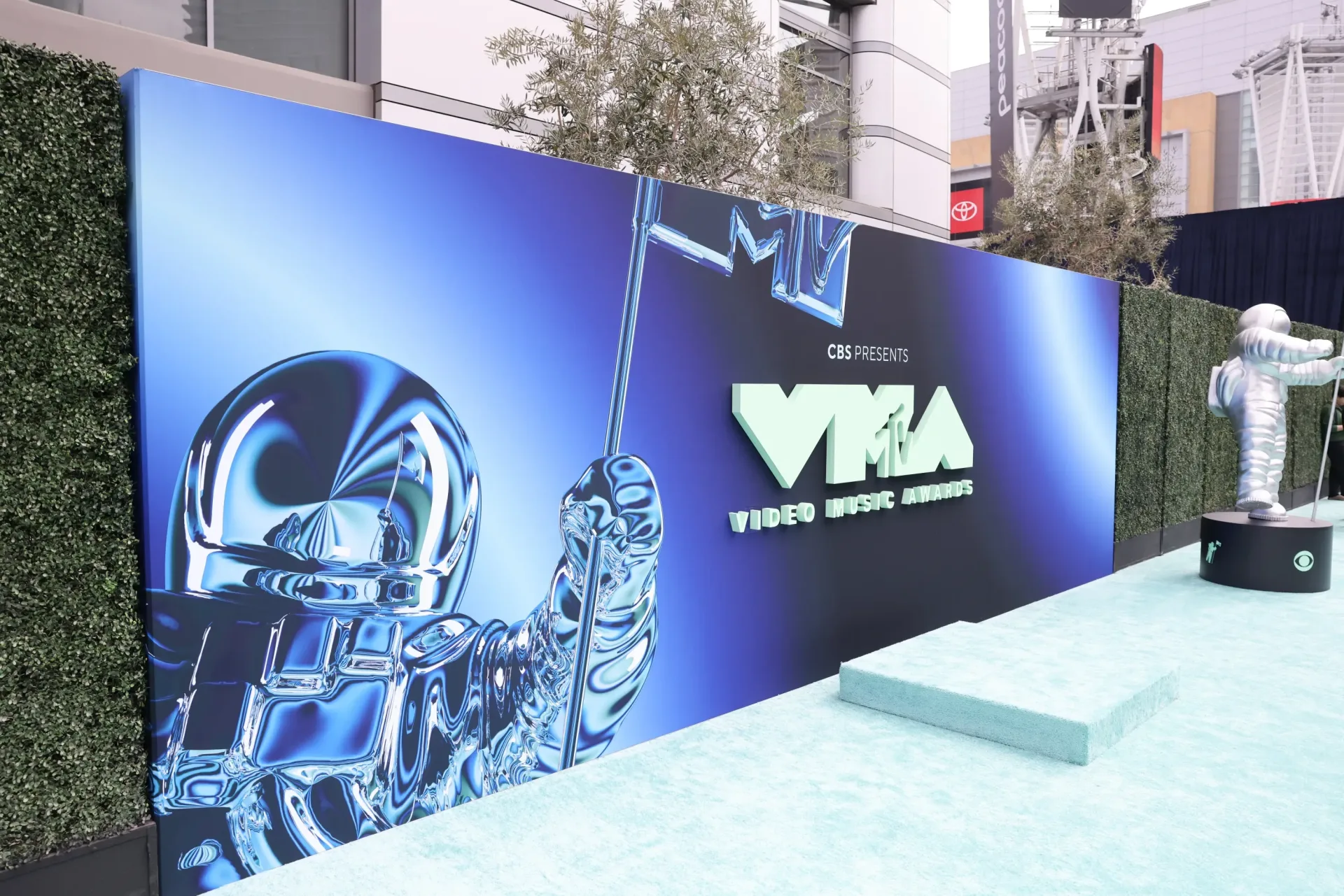 2026 MTV Video Music Awards broadcast information and performance lineup