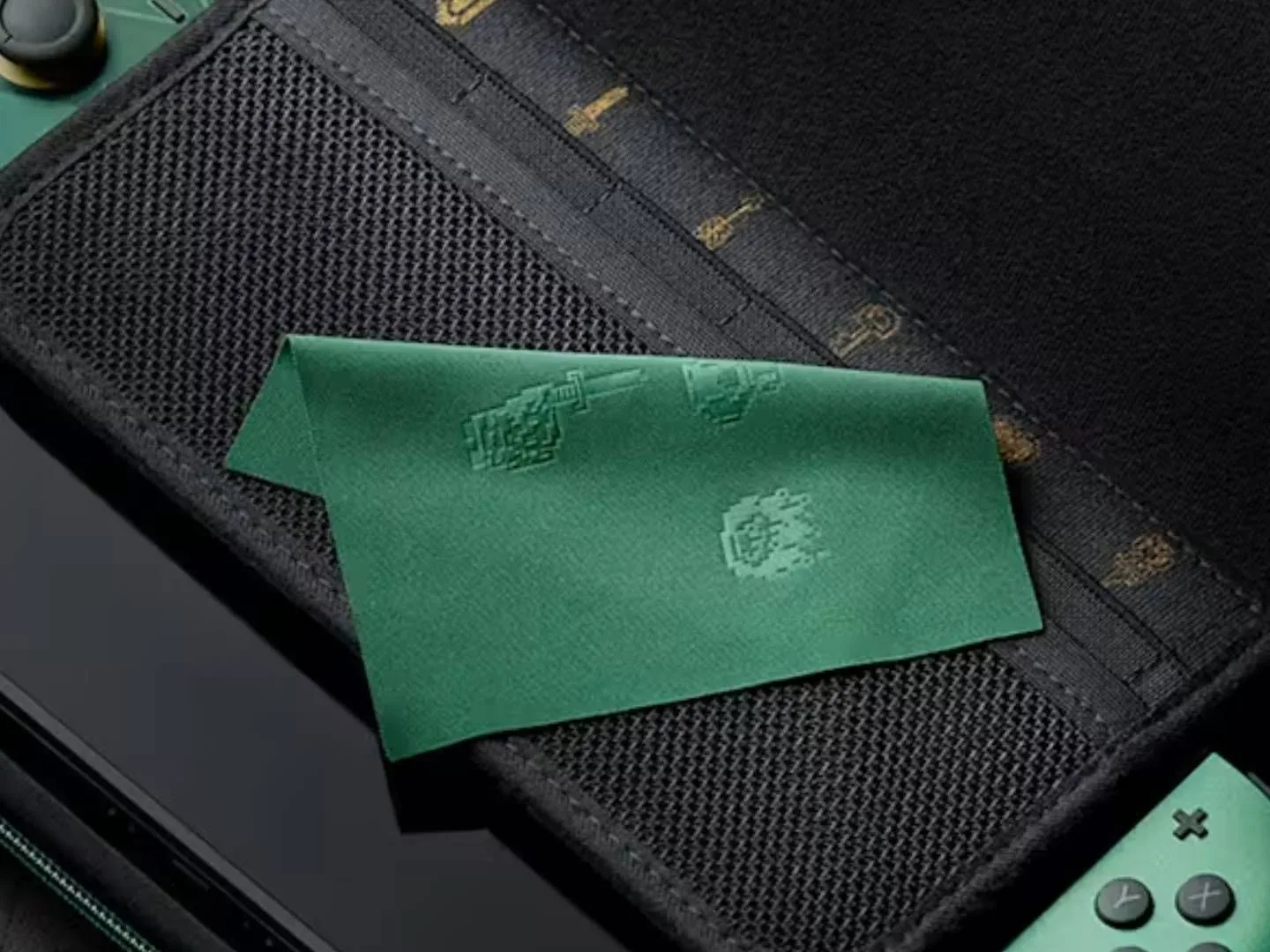 Official marketing image showing the interior of the 40th Anniversary Zelda Switch 2 case.