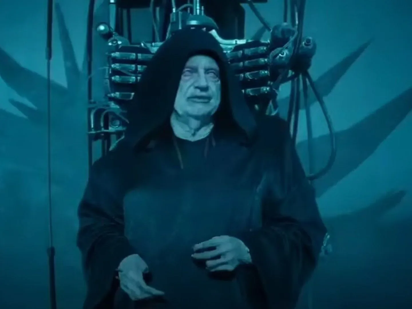 Ian McDiarmid as Palpatine in Star Wars: The Rise of Skywalker