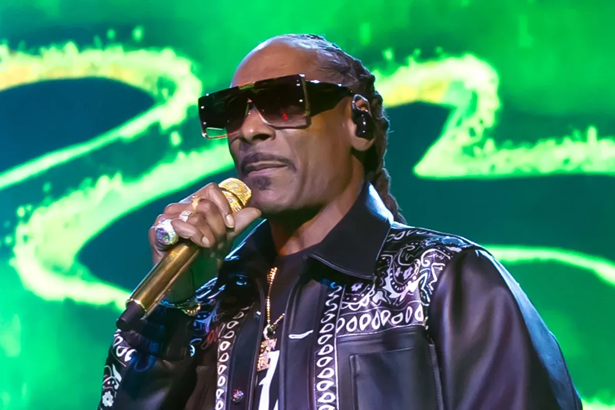 SwayvoTwain cast as The Notorious B.I.G. in Universal's Snoop Dogg biopic