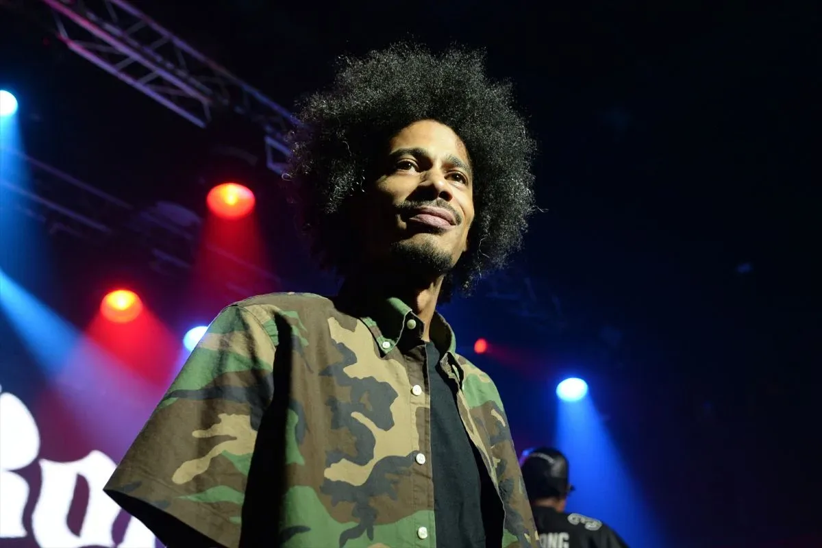 Layzie Bone discussing his absence from Bone Thugs-N-Harmony tour dates with Wu-Tang Clan