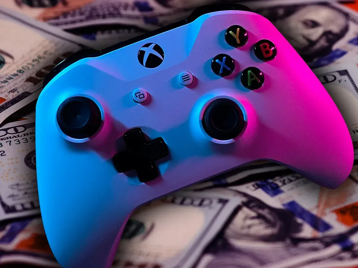 Player reviewing an in-game purchase screen with clear pricing information