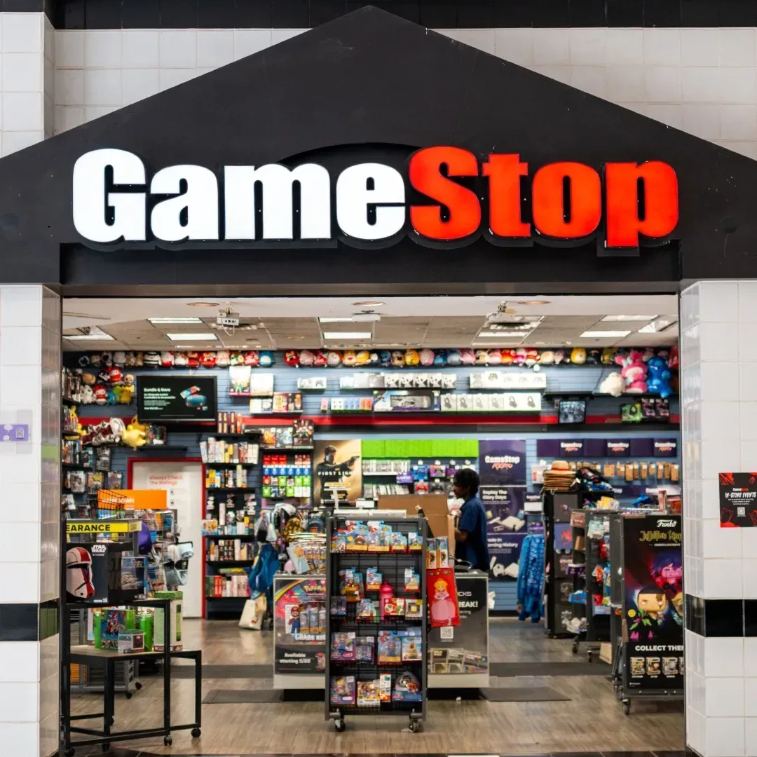GameStop storefront reopening at 4756 Ridge Rd., Suite P22 in Brooklyn, Ohio