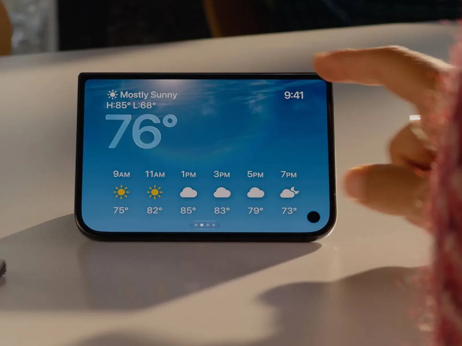 Matte foldable phone display under bright indoor lighting