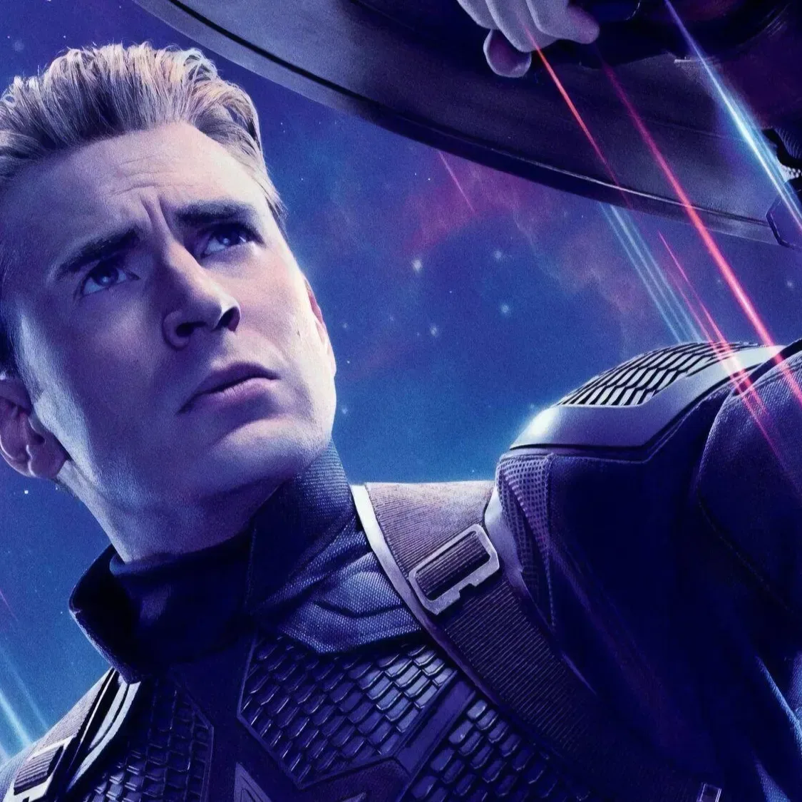 Steve Rogers holding Captain America’s shield in Avengers: Endgame