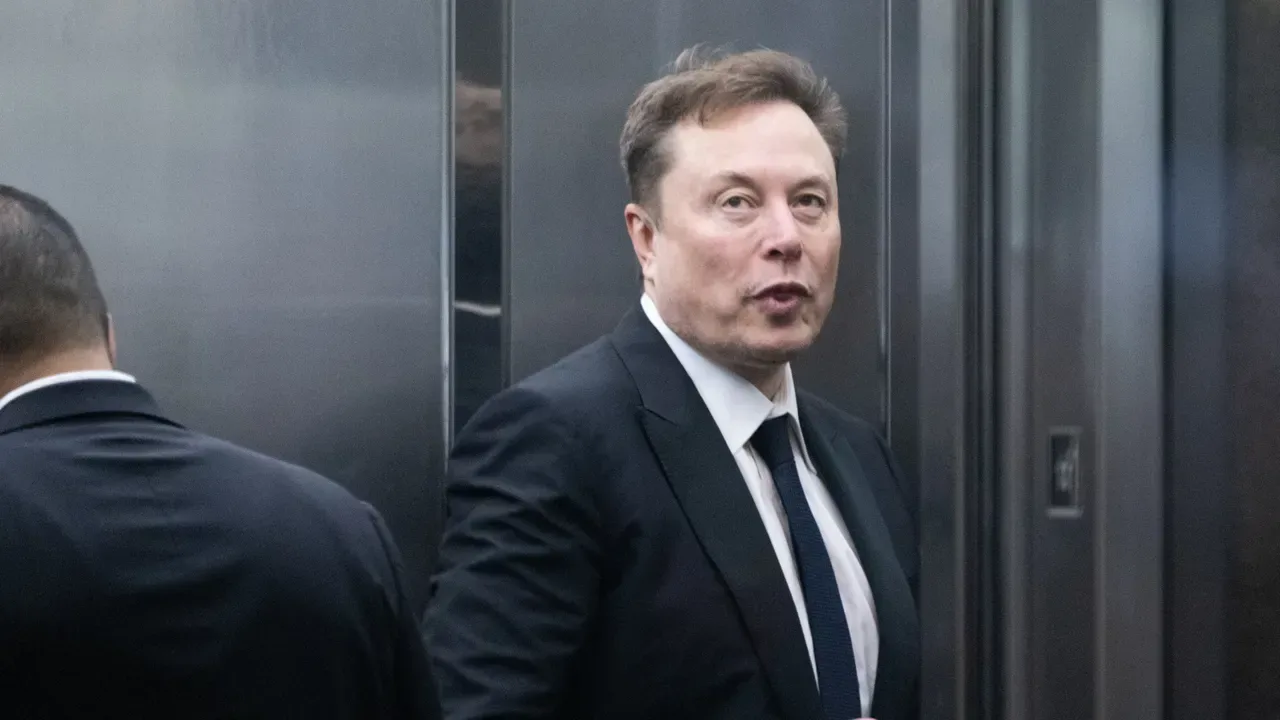 Report: Universal May Let Alex Gibney’s Four-Hour Elon Musk Documentary Go