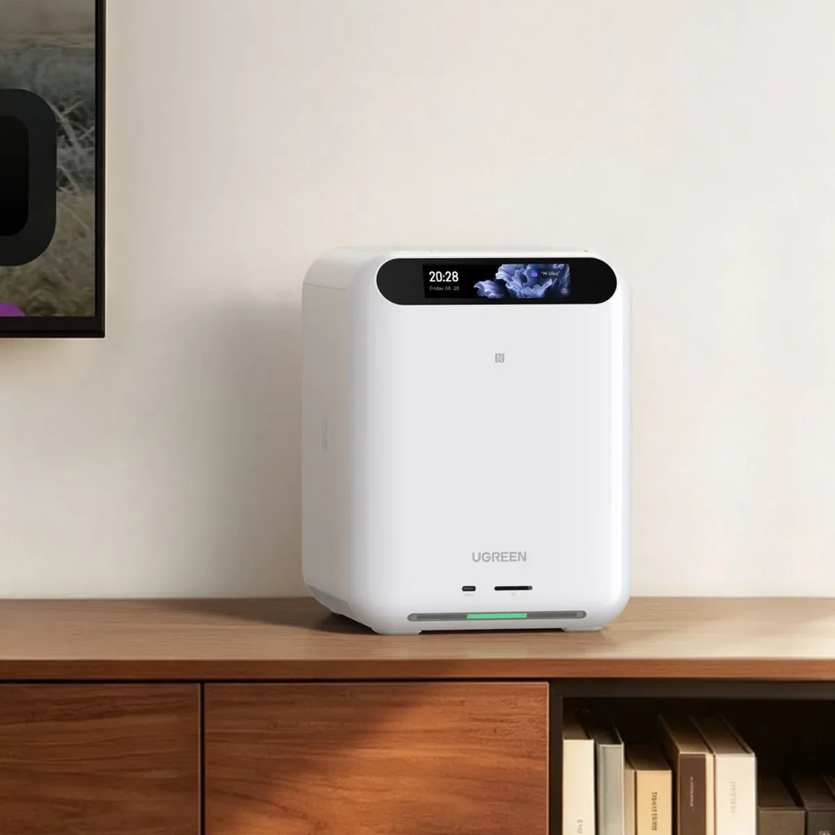 Ugreen’s HomeAgent Hubs Bring Local AI and Matter Control to the Game Room, Alongside a Liquid-Cooled Qi2 Power Bank