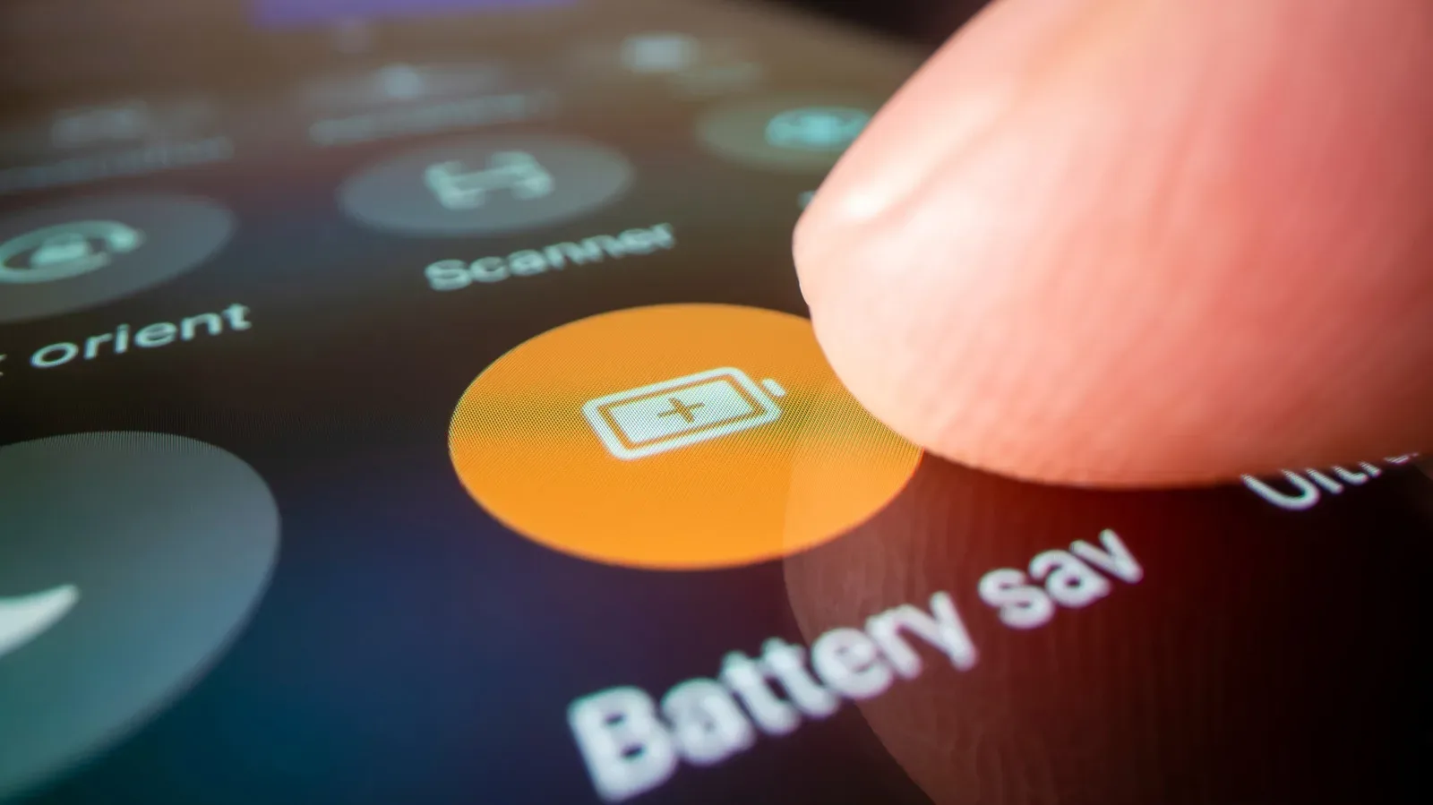 Android phone Battery usage screen showing app power consumption