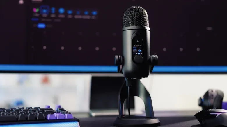 Blue Yeti 2 desktop microphone in black with physical dial and headphone monitoring