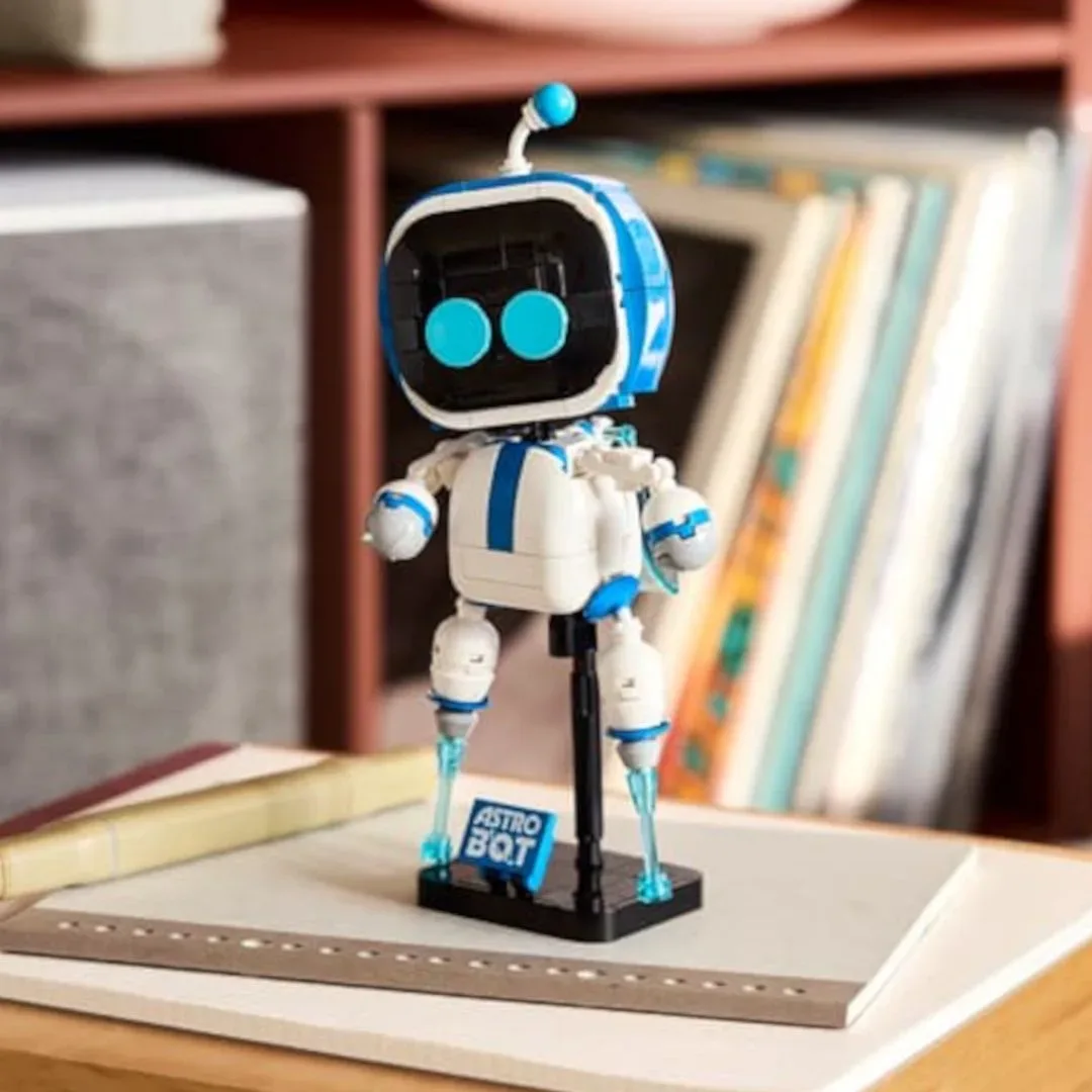 LEGO Astro Bot gift-with-purchase model alongside the LEGO PlayStation set