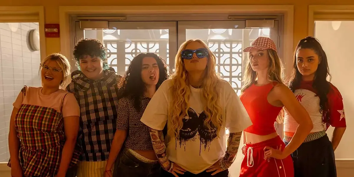 Rebel Wilson in Girl Group