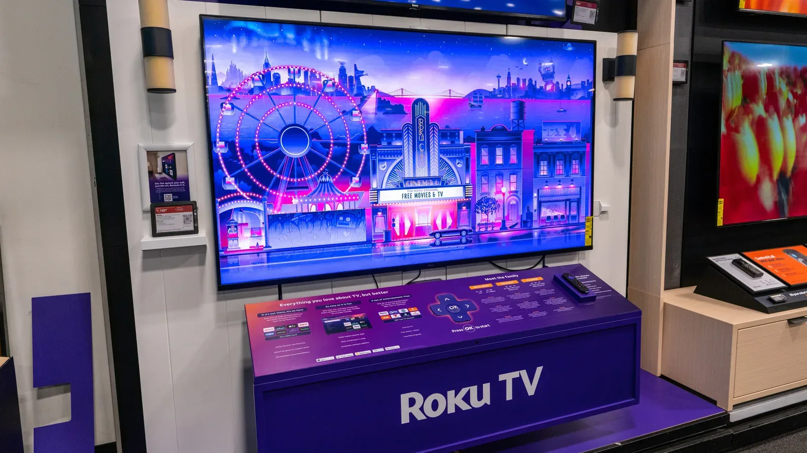 Roku remote showing the star-shaped Options button used for the Screen Reader shortcut