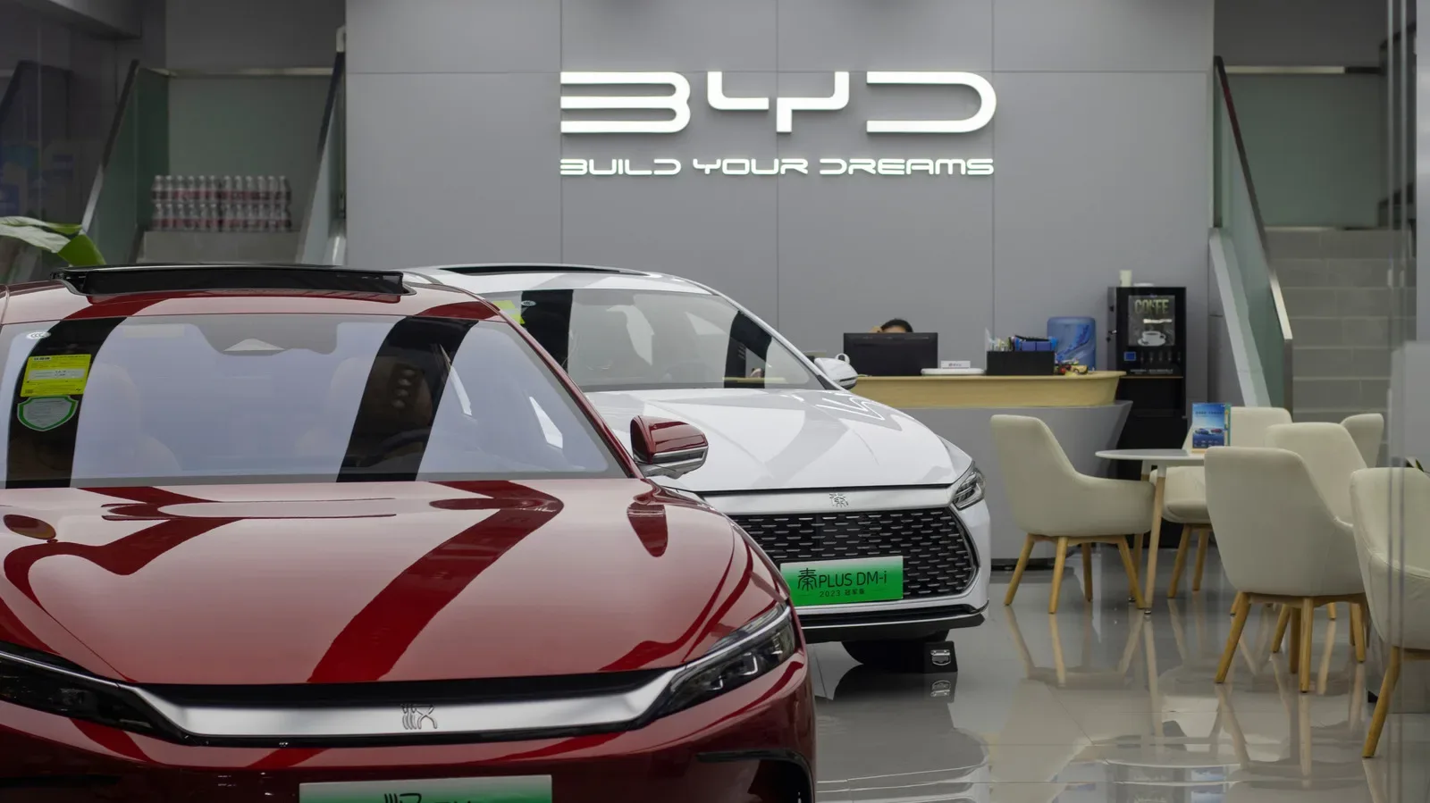 A BYD electric vehicle representing the company’s planned solid-state battery rollout