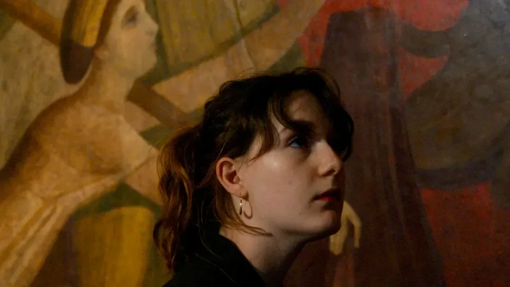 Antonia Buresi as teacher Mme Mercier in La Gradiva
