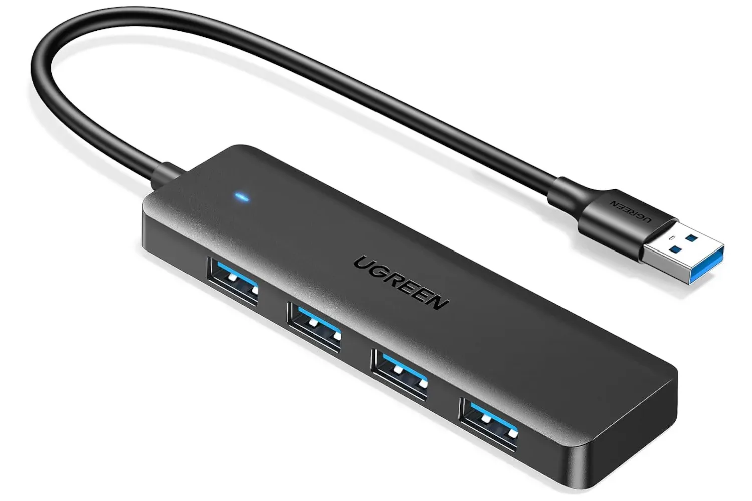 Compact UGREEN USB 3.0 hub with four USB ports