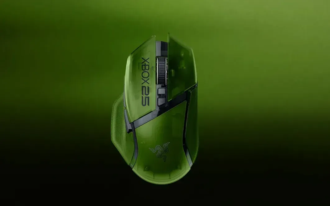 Razer’s Xbox 25th Anniversary Gear Goes Full Translucent Green With Mouse, Keyboard and Earbuds