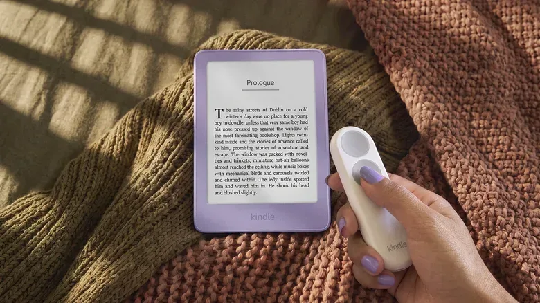 Kindle Page-Turn Cover with physical page controls