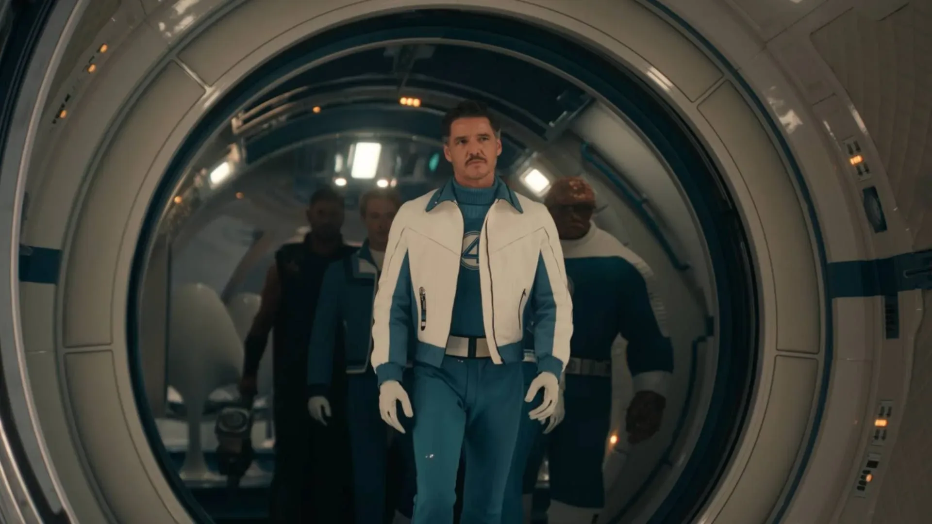 Pedro Pascal as Reed Richards with the Fantastic Four and Thor in Avengers: Doomsday