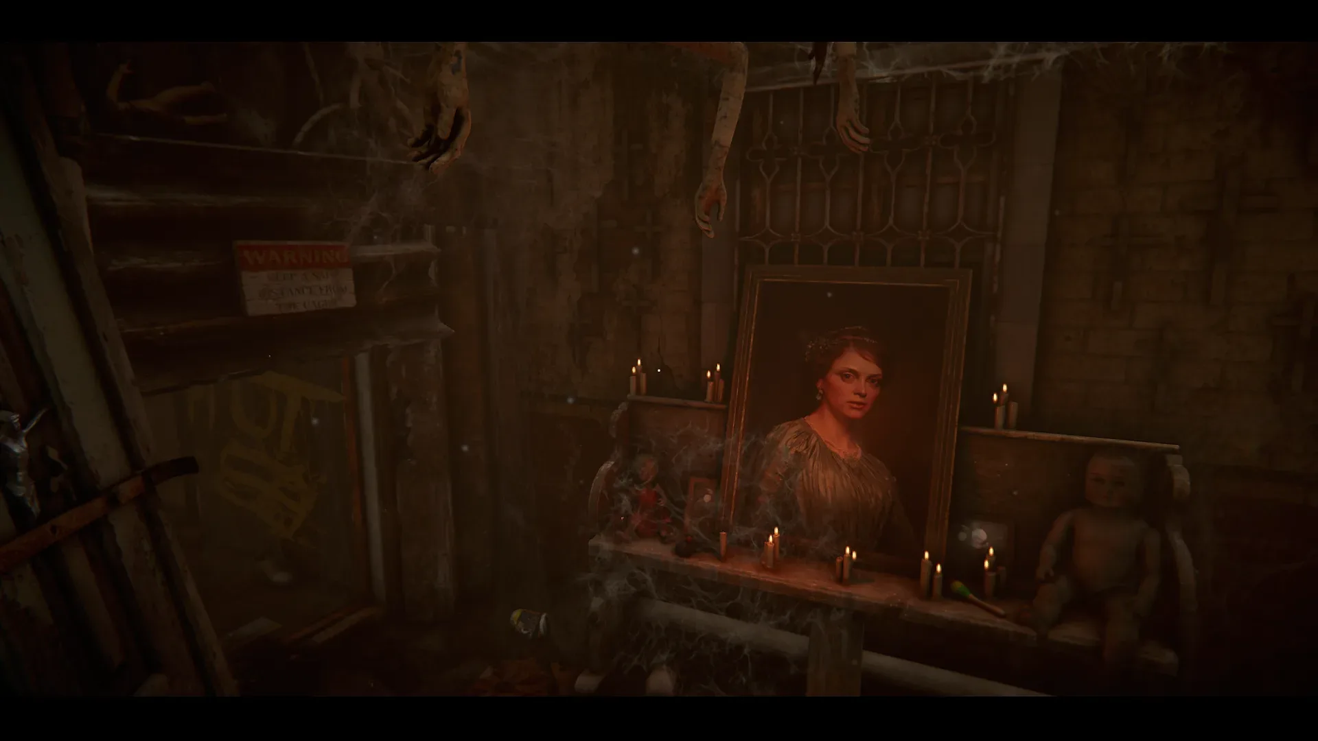 A player camera used to investigate clues in Where Dolls Hang