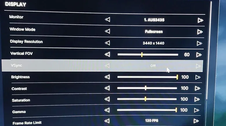 A game's display settings, with VSync highlighted and turned off
