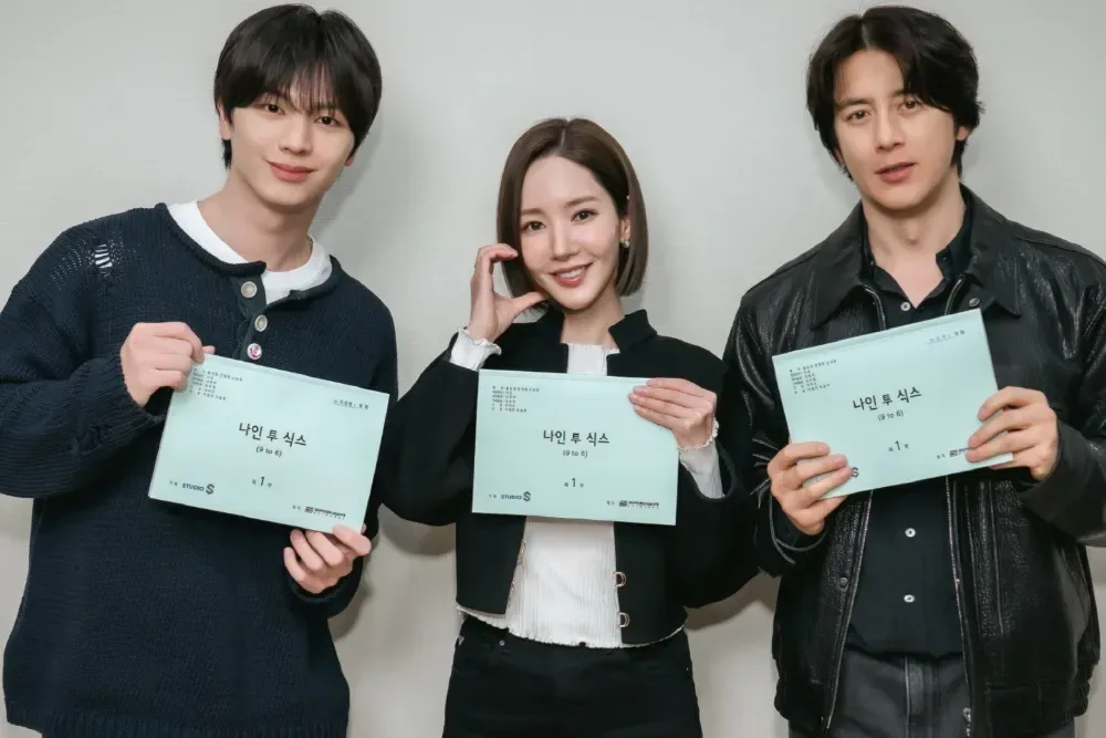 Park Min-young, Yook Sung-jae and Go Soo star in the Korean office romance Nine to Six