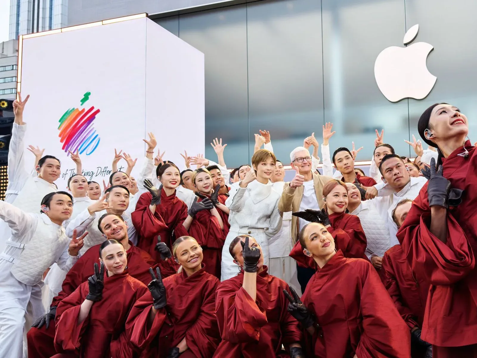 Apple Store exterior in Guangzhou