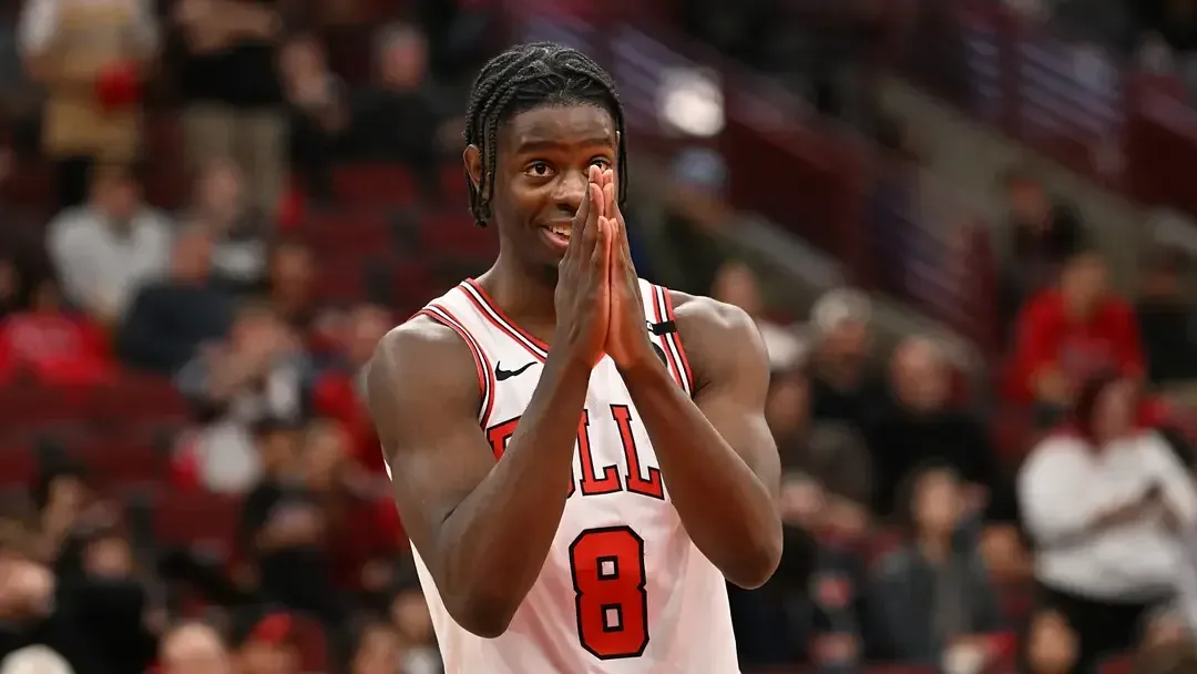 Chicago Bulls rookie Caleb Wilson reacting during a game against the Washington Wizards