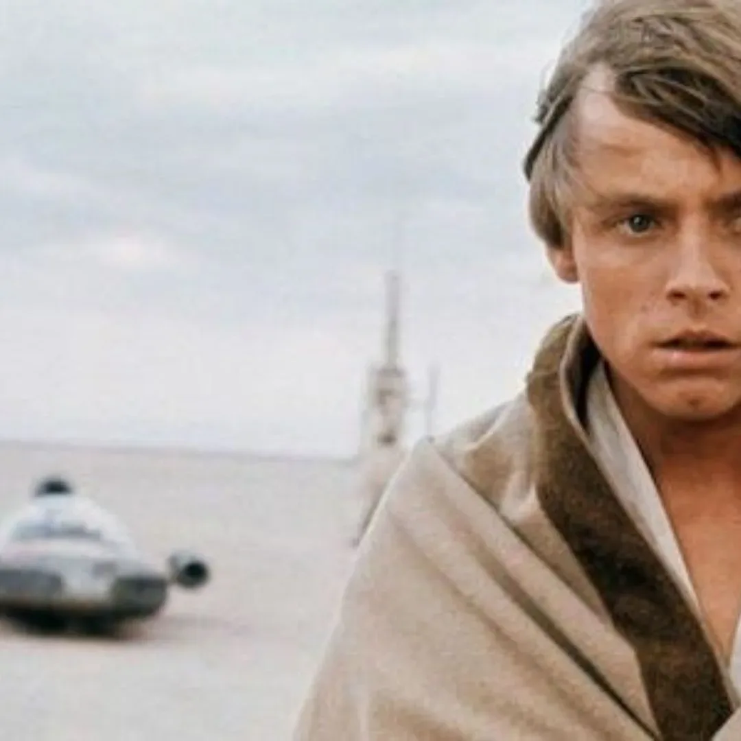 A Tatooine twin-sunset landscape representing Luke Skywalker’s hopes for adventure