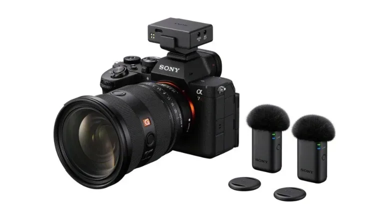 Sony Alpha camera using the ECM-W5 receiver through the Multi Interface Shoe