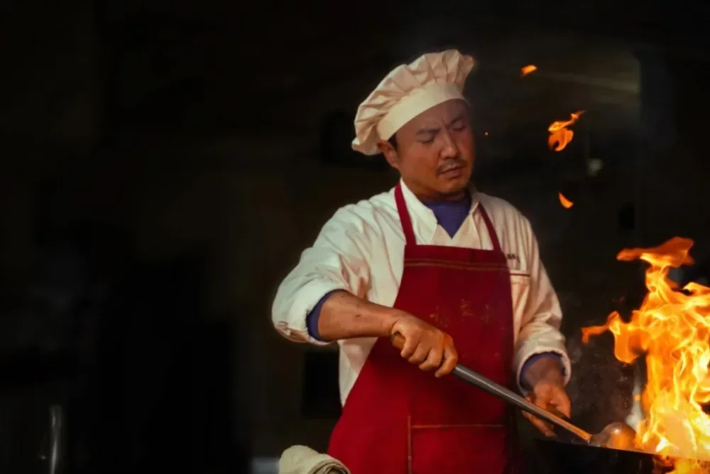 Shen Teng as chef Xu Fu in Once Upon a Time in the Middle East