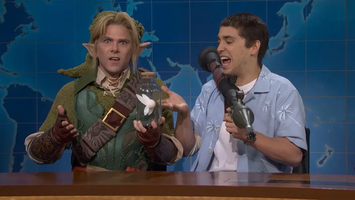 Link costume with fairy bottle prop in the GTA VI and Ocarina of Time comedy sketch