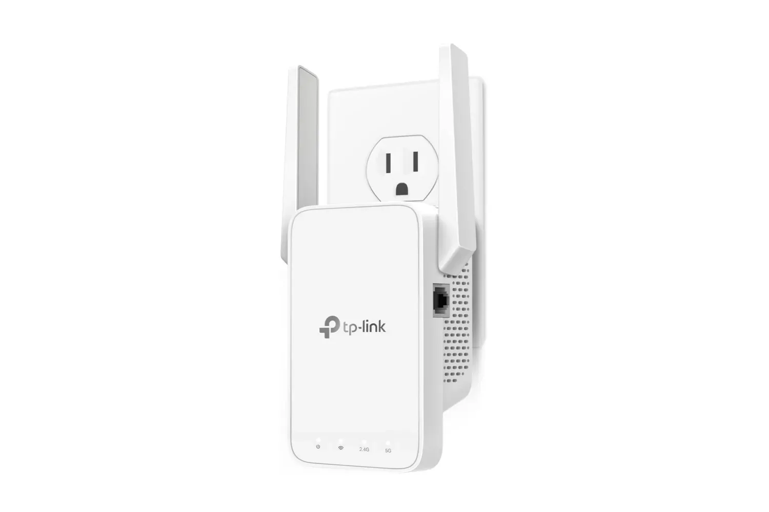 TP-Link AC1200 dual-band Wi-Fi extender positioned near a gaming setup