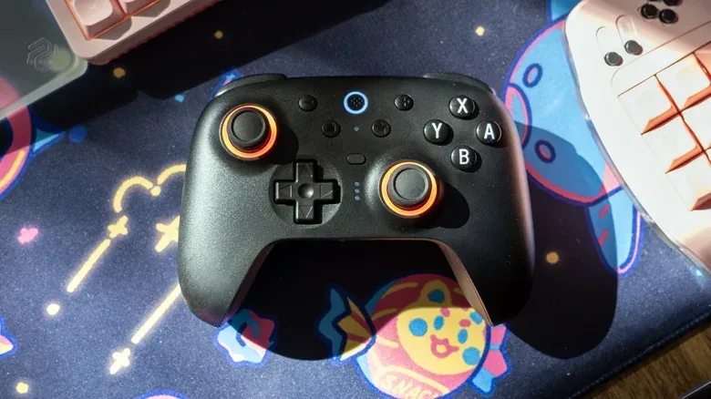 Switch 2 Pro Controller feature comparison with third-party gamepads