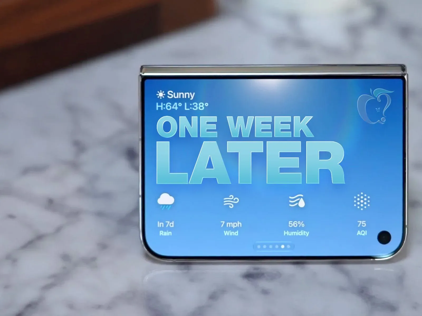 Close view of iPhone Duo hinge and inner display