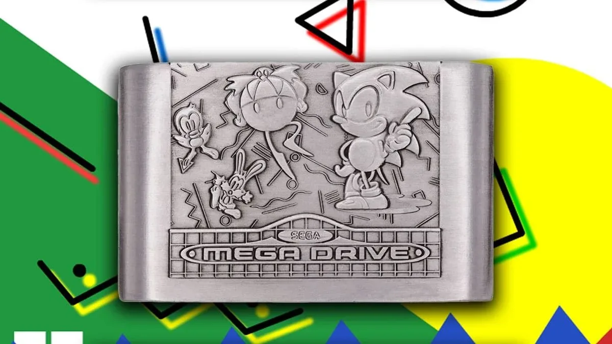 Official Sonic the Hedgehog Mega Drive cartridge metal replica in retro-style display packaging