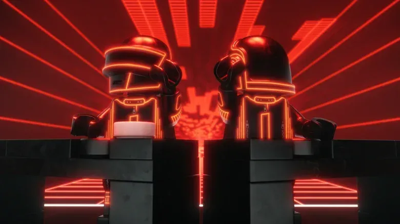 Daft Punk minifigures in promotional material for the Alive 2007 pyramid LEGO collaboration
