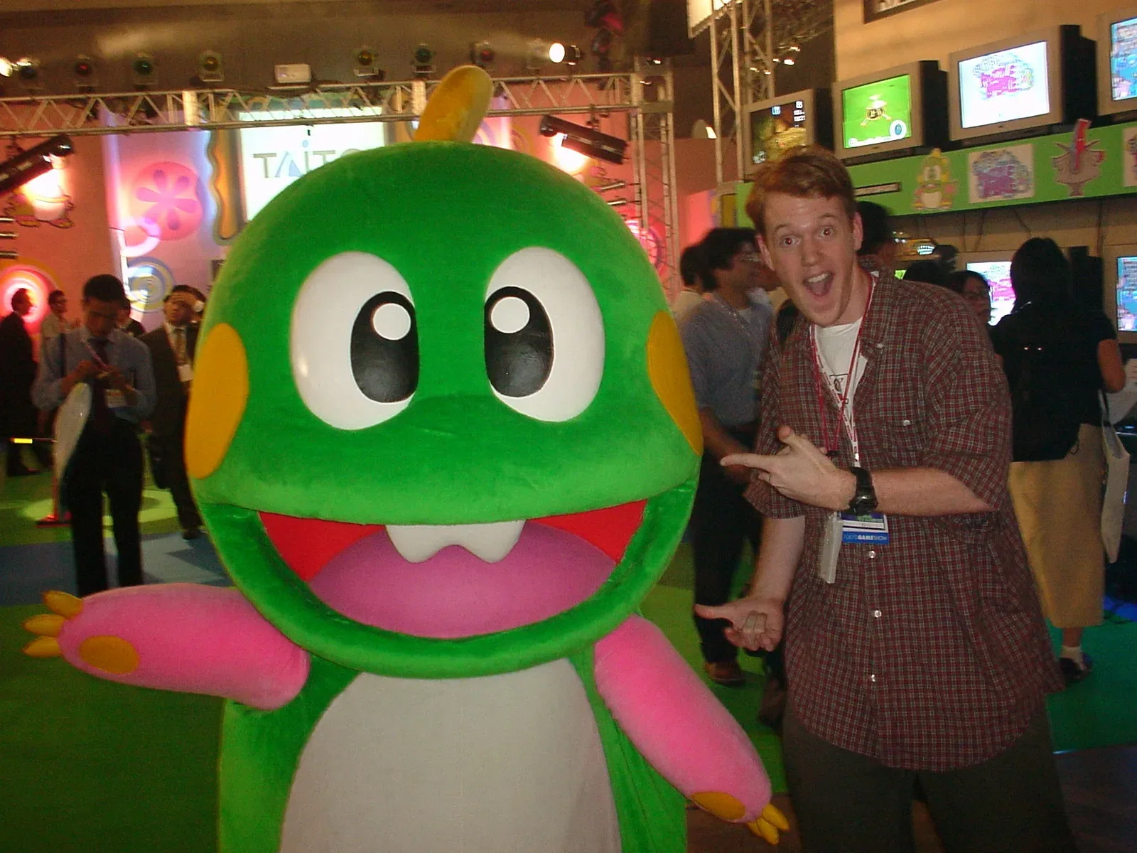 Tokyo arcade and Akihabara game-culture scenes preserved in a digital archive