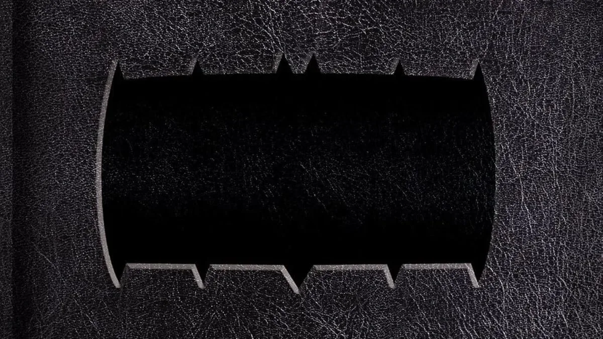 DC Cancels Orders for Absolute Deluxe Hardcovers, Leaving Batman, Superman and Wonder Woman Editions in Limbo